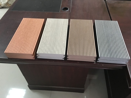 100% sàn WPC tái chế
Lớp sàn composite ngoài trời không thấm nước