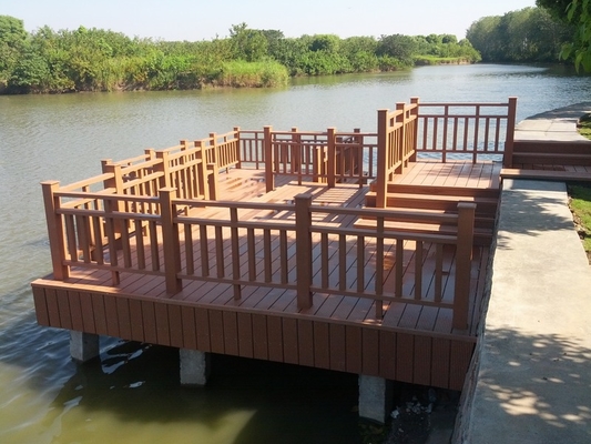 Độ bền cao WPC Solid Decking 8 Màu chuẩn Đặt dễ dàng