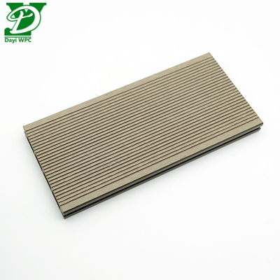 Khả năng chống nước ngoài WPC rỗng