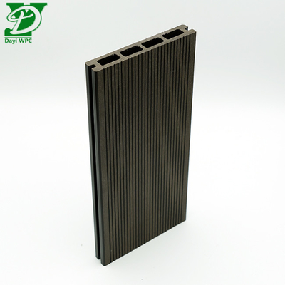 Sàn gỗ nhựa composite WPC vân nổi sâu, chống thấm nước, bền bỉ