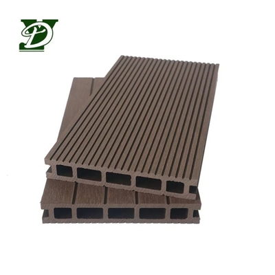 Sàn gỗ nhựa WPC rỗng hiện đại ngoài trời cho ban công vườn riêng